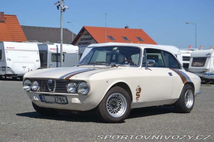 Alfa Romeo GT 1,6 Junior 1,6 renovovaný 1972