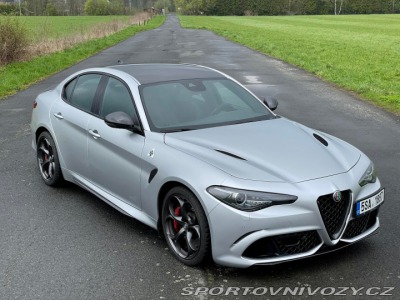 Alfa Romeo Giulia QV 2.9 Biturbo CarbonPack