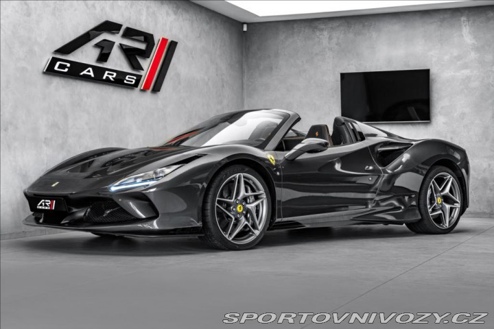 Ferrari F8 3,9 spider V8, Lift, raci 2021