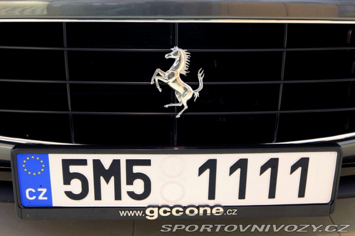 Ferrari California Top Podepsaná KIMI RAIKKO 2011