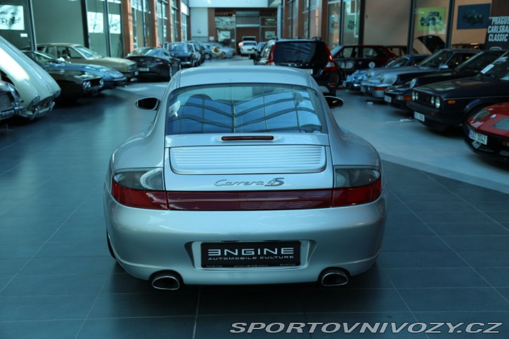 Porsche 911 Carrera 4S (996) 2005