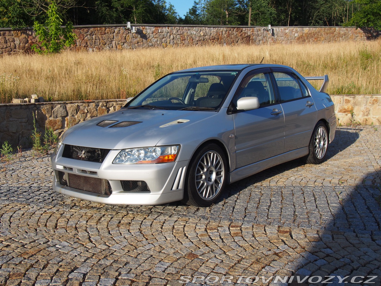 Mitsubishi evo vii