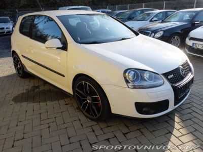 Volkswagen Golf GTI 2,0 TFSI, DSG