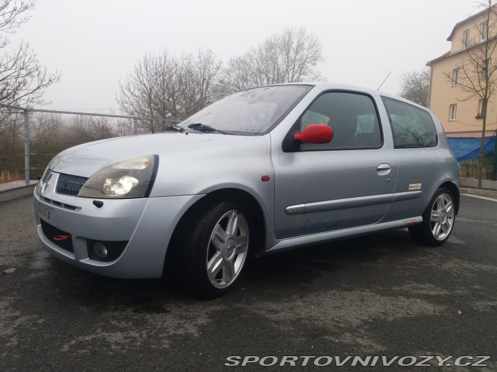 Renault Clio Sport RS 2004 Team F1 Limited 2004