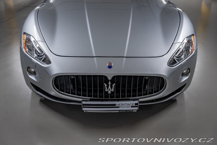 Maserati GranCabrio 4.7 2011