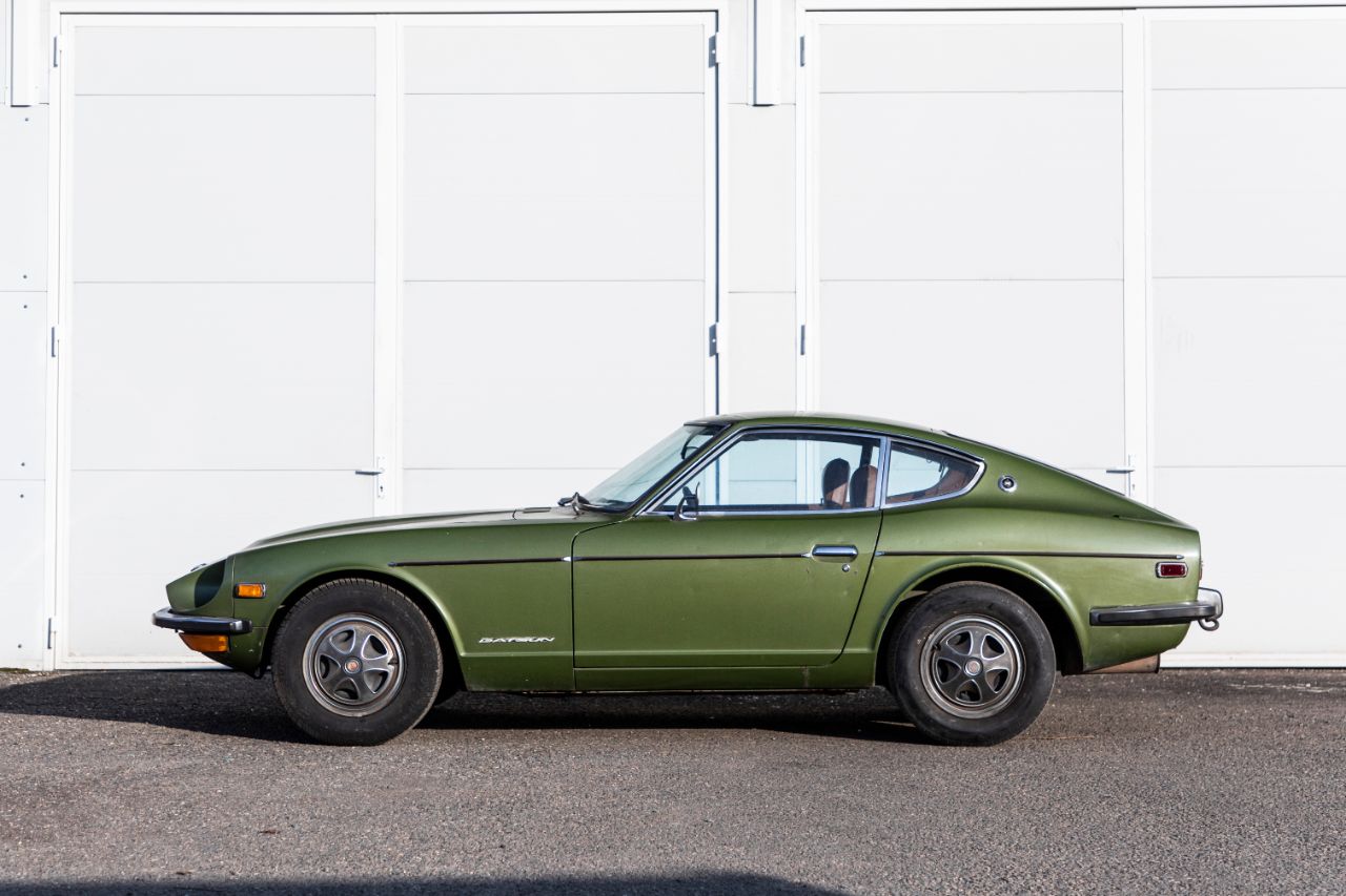 Реликвия nissan 240z