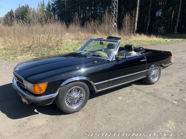 Mercedes-Benz SL W107 - 500 SL 1983