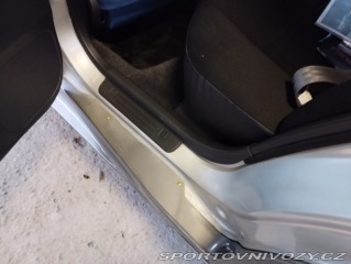 Subaru Impreza STi S201 JDM RHD DCCD č.2 2000