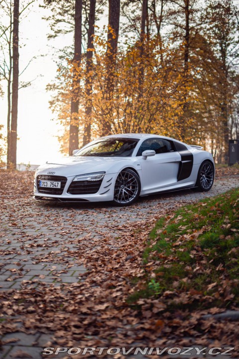 Audi R8 Facelift-5.2 V10,S-tronic 2013