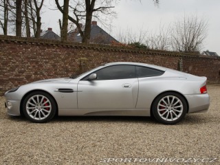 Aston Martin Vanquish SLEVA! 2004
