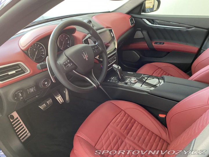Maserati Ghibli SQ4 316kW Modena S 2021
