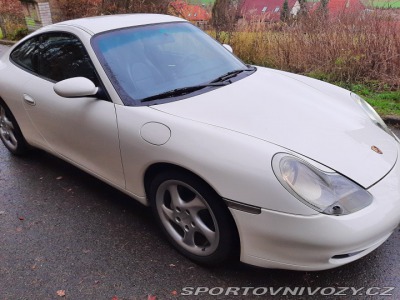 Porsche 911 996 Carrera 4 2001 po GO