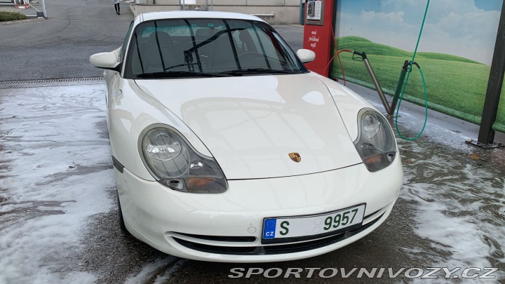 Porsche 911 996 Carrera 4 2001 po GO 2001