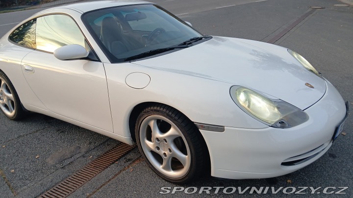 Porsche 911 996 Carrera 4 2001 po GO 2001