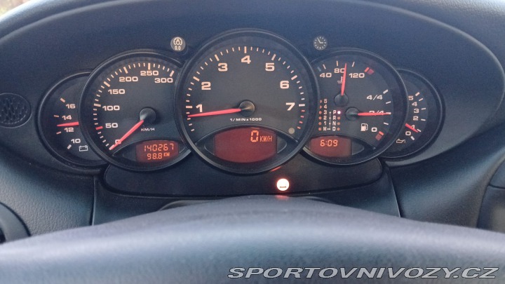 Porsche 911 996 Carrera 4 2001 po GO 2001