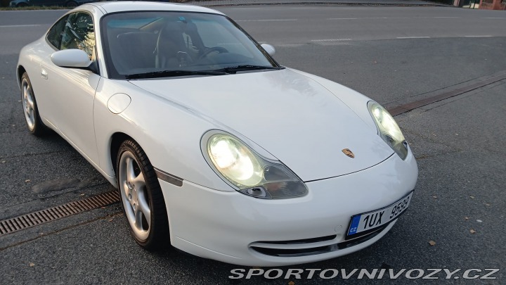 Porsche 911 996 Carrera 4 2001 po GO 2001