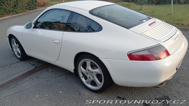 Porsche 911 996 Carrera 4 2001 po GO 2001