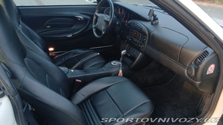 Porsche 911 996 Carrera 4 2001 po GO 2001