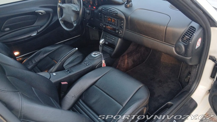Porsche 911 996 Carrera 4 2001 po GO 2001
