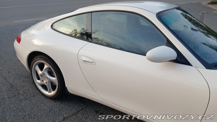 Porsche 911 996 Carrera 4 2001 po GO 2001