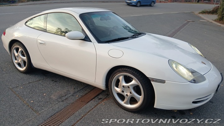 Porsche 911 996 Carrera 4 2001 po GO 2001