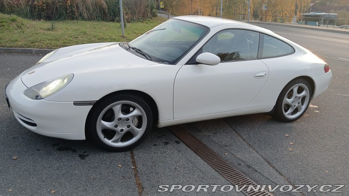 Porsche 911 996 Carrera 4 2001 po GO 2001
