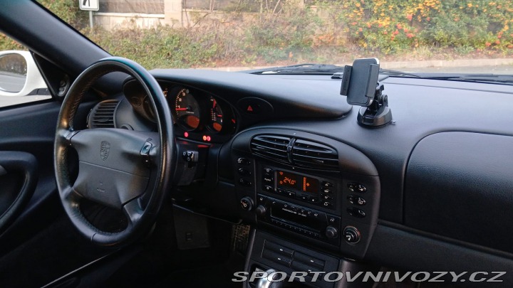 Porsche 911 996 Carrera 4 2001 po GO 2001