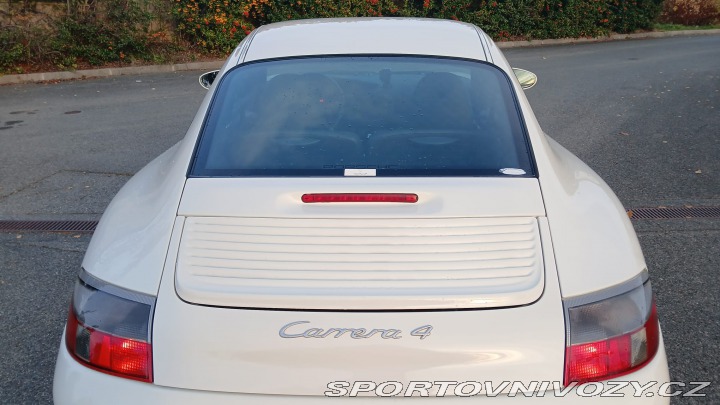 Porsche 911 996 Carrera 4 2001 po GO 2001
