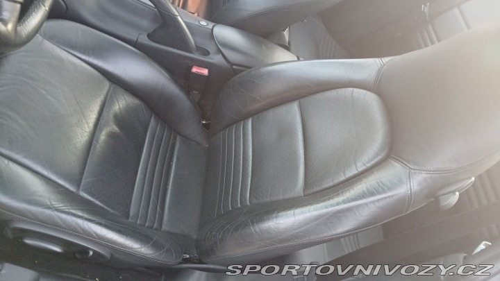 Porsche 911 996 Carrera 4 2001 po GO 2001