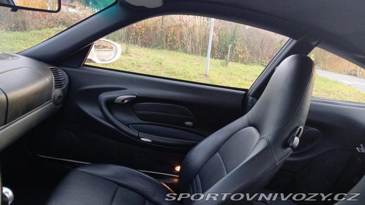 Porsche 911 996 Carrera 4 2001 po GO 2001