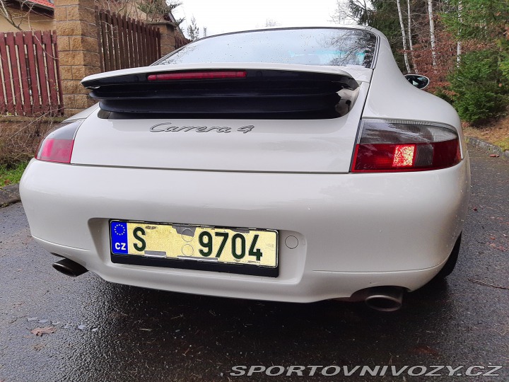 Porsche 911 996 Carrera 4 2001 po GO 2001