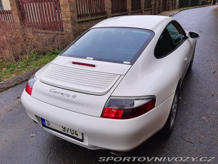 Porsche 911 996 Carrera 4 2001 po GO 2001