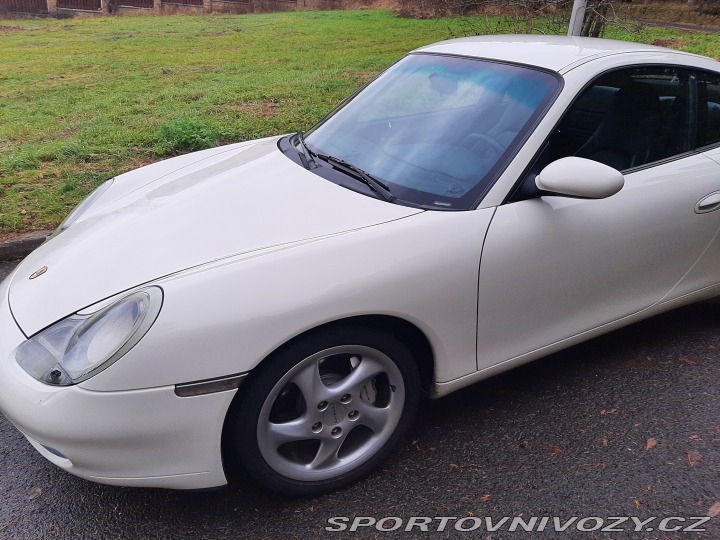 Porsche 911 996 Carrera 4 2001 po GO 2001