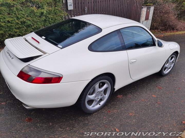 Porsche 911 996 Carrera 4 2001 po GO 2001