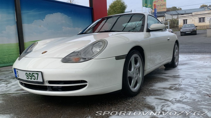 Porsche 911 996 Carrera 4 2001 po GO 2001