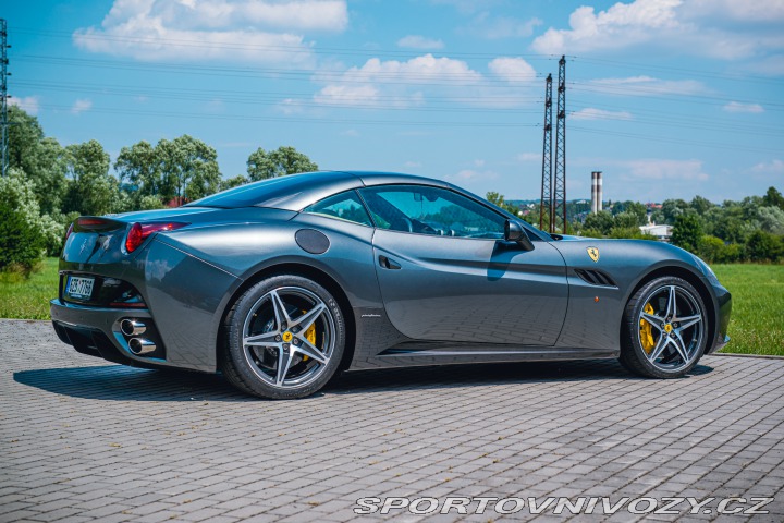 Ferrari California Zakoupeno v ČR 2011