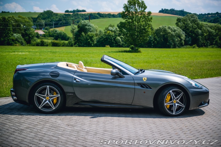 Ferrari California Zakoupeno v ČR 2011