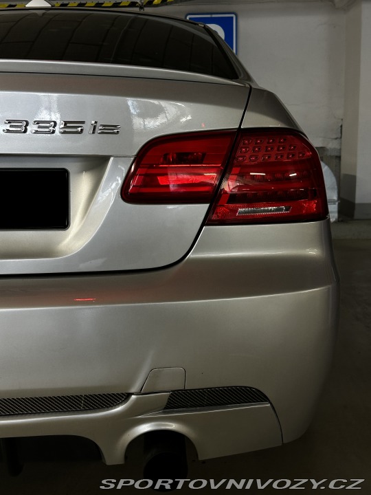 BMW 3 335 is E92 M SPORT origo 2010