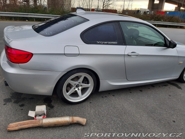 BMW 3 335 is E92 M SPORT origo 2010