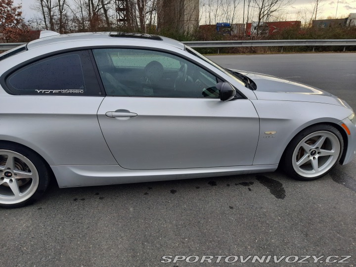 BMW 3 335 is E92 M SPORT origo 2010