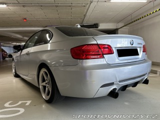 BMW 3 335 is E92 M SPORT origo 2010