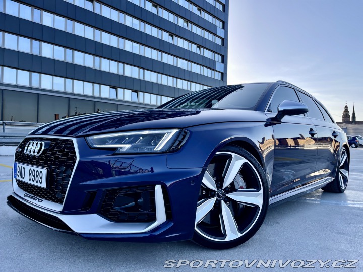 Audi RS4 2.9 TFSI quattro keramik 2019