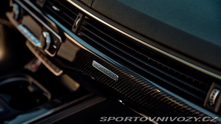 Audi RS4 2.9 TFSI quattro keramik 2019