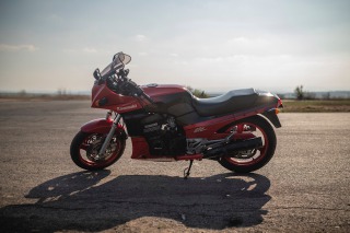 Ostatní značky Ostatní modely Kawasaki GPZ 900R,TOP GUN 1983