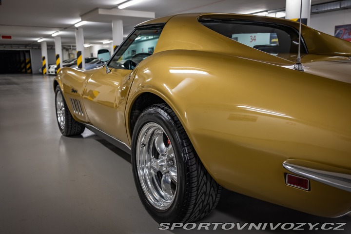 Chevrolet Corvette C3 Stingray 5.7 V8 manuál 1969