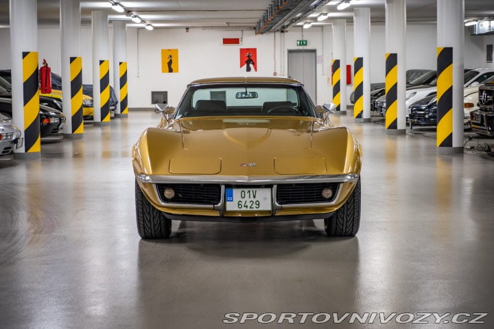 Chevrolet Corvette C3 Stingray 5.7 V8 manuál 1969