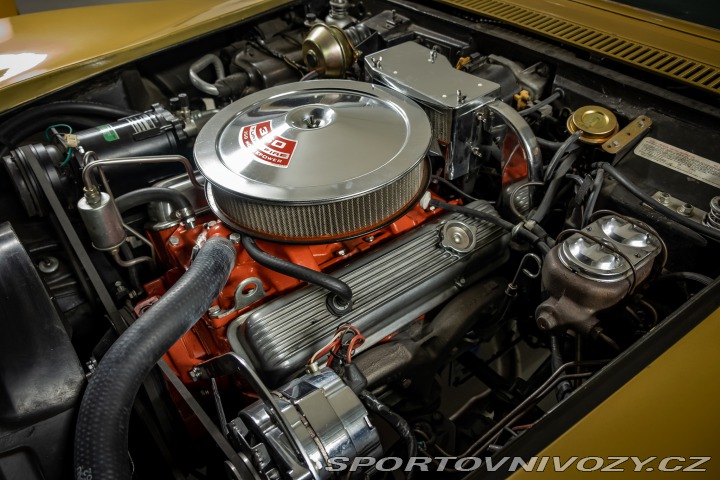 Chevrolet Corvette C3 Stingray 5.7 V8 manuál 1969