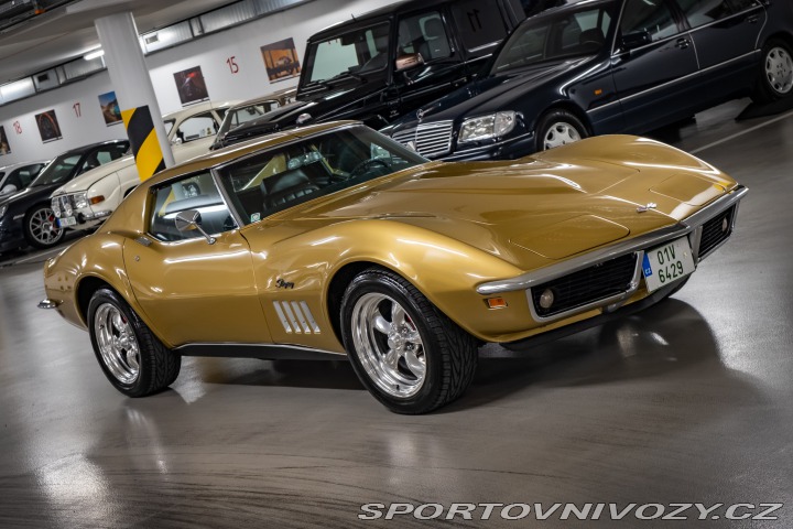 Chevrolet Corvette C3 Stingray 5.7 V8 manuál 1969