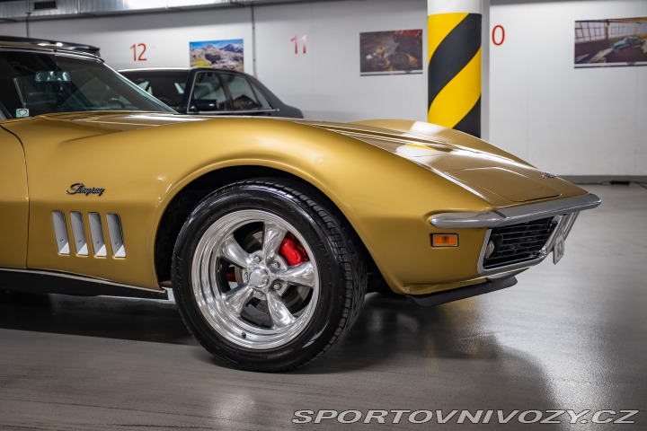 Chevrolet Corvette C3 Stingray 5.7 V8 manuál 1969