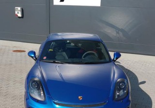 Porsche Cayman 981 GT4 2016